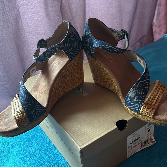 TOMS  women CLARISSA wrapped wedge EUC size8 - Picture 4 of 5